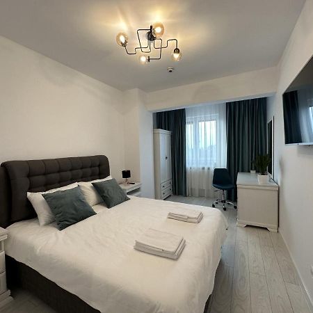 Apartamento Apartament In Suceava, Zamca Exterior foto